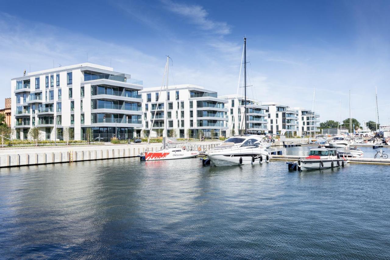 Faltom 20 Yacht Park Premium * Gdynia